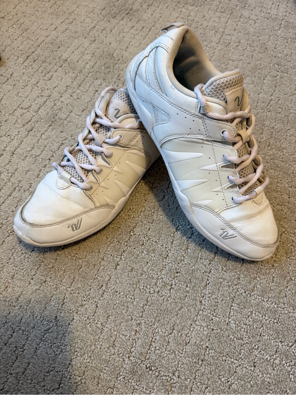 Varsity Charge White Cheer Shoes Size 11
